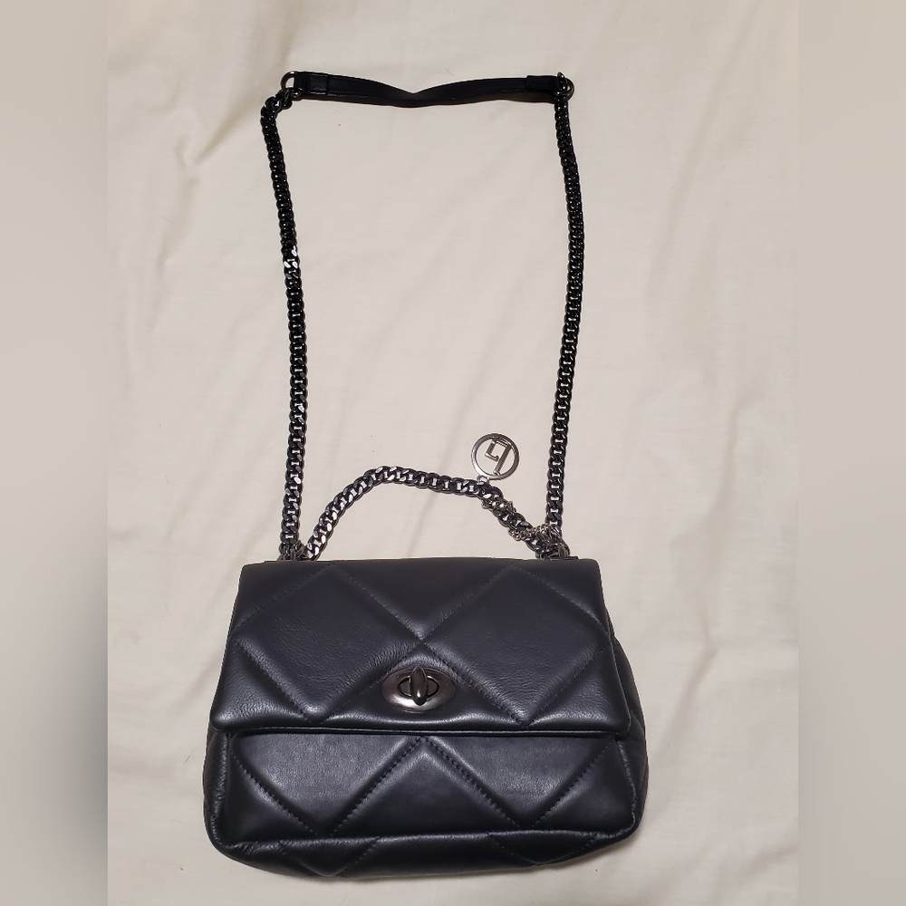 Quilted crossbody bag